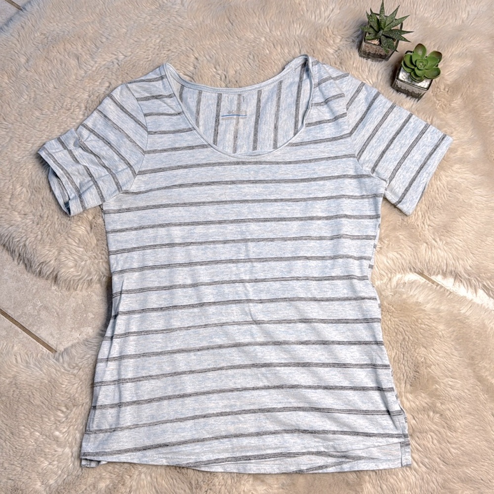 Columbia Shirt Womens Short Sleeve Blue Gray Striped XS